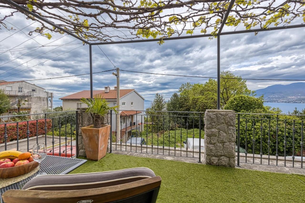 Kostabela - Sea View Apartment Rijeka Ngoại thất bức ảnh
